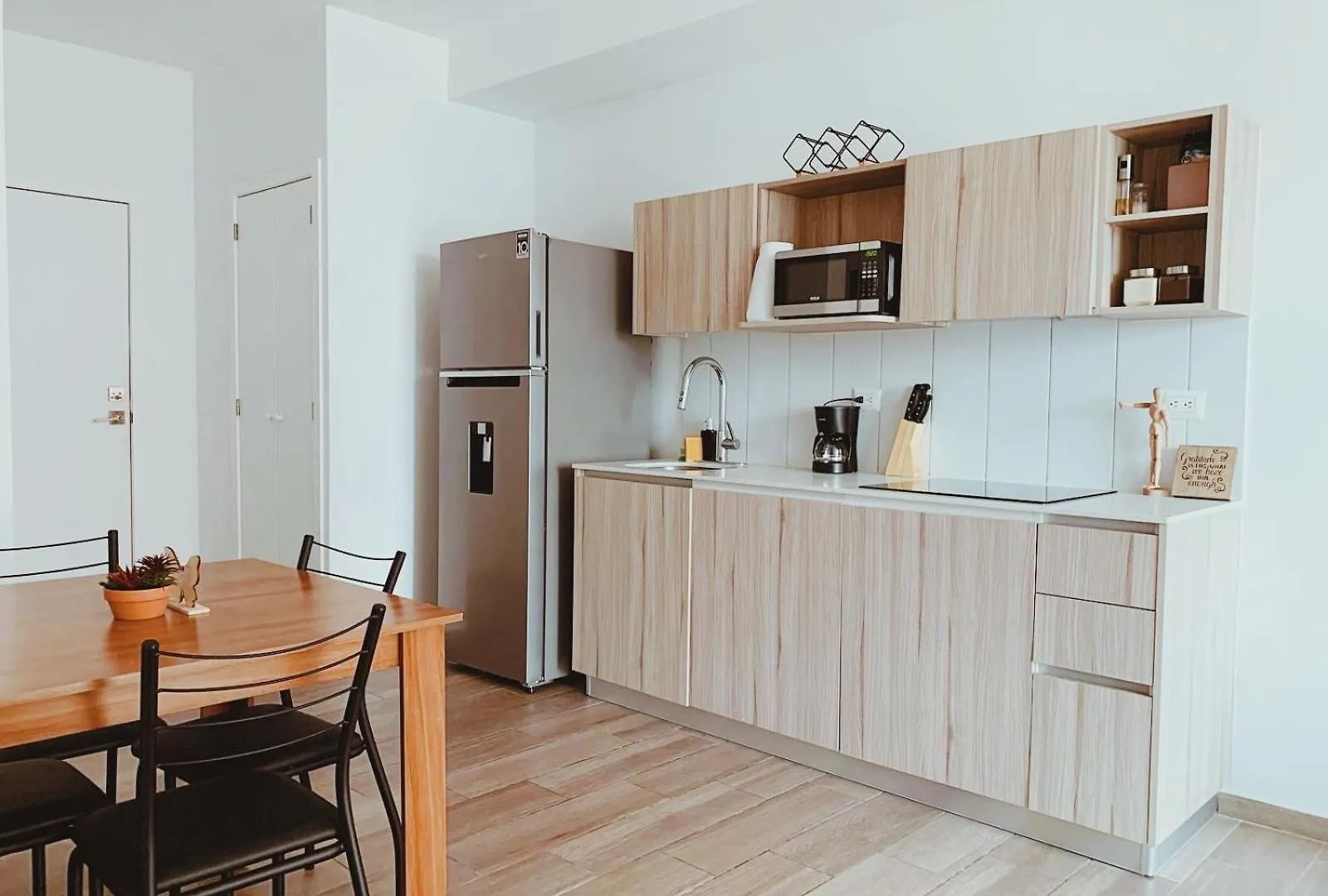 Apartamento #555 Centrico Ciudad De Guatemala Grande Y Familiar Cerca Del Aeropuerto Guatemala City